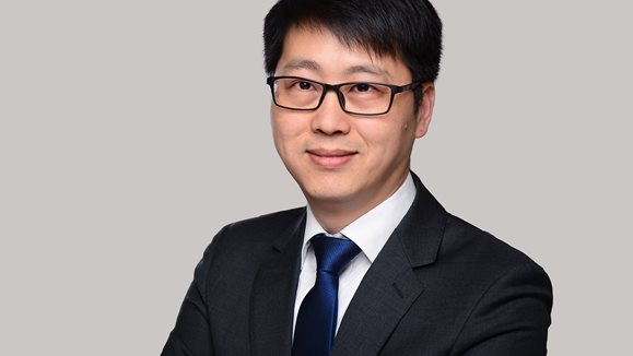 纬湃科技_郁昌松形象照